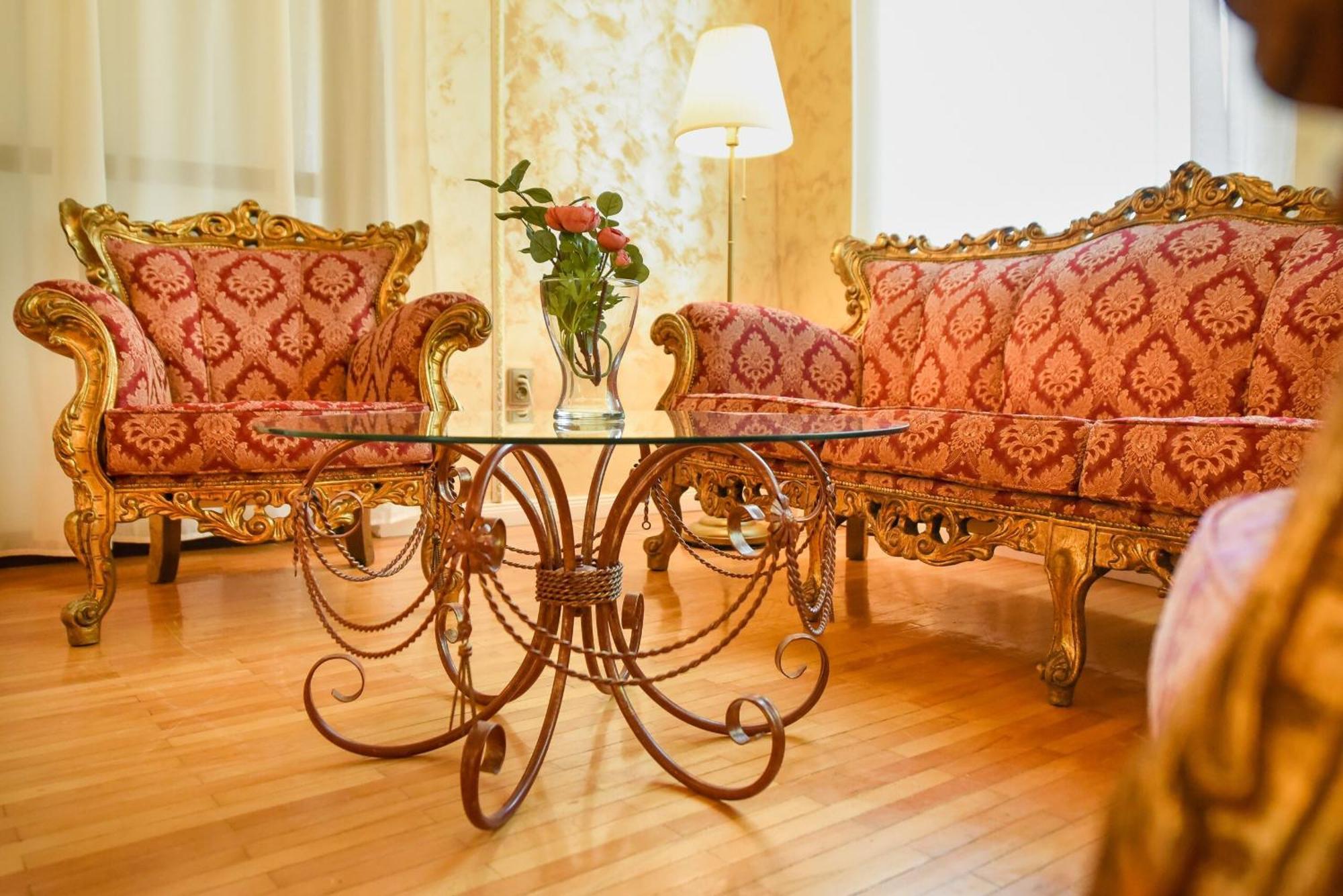 Centrally Located 2Br Apartment With Balcony & Unique Design Bucarest Esterno foto