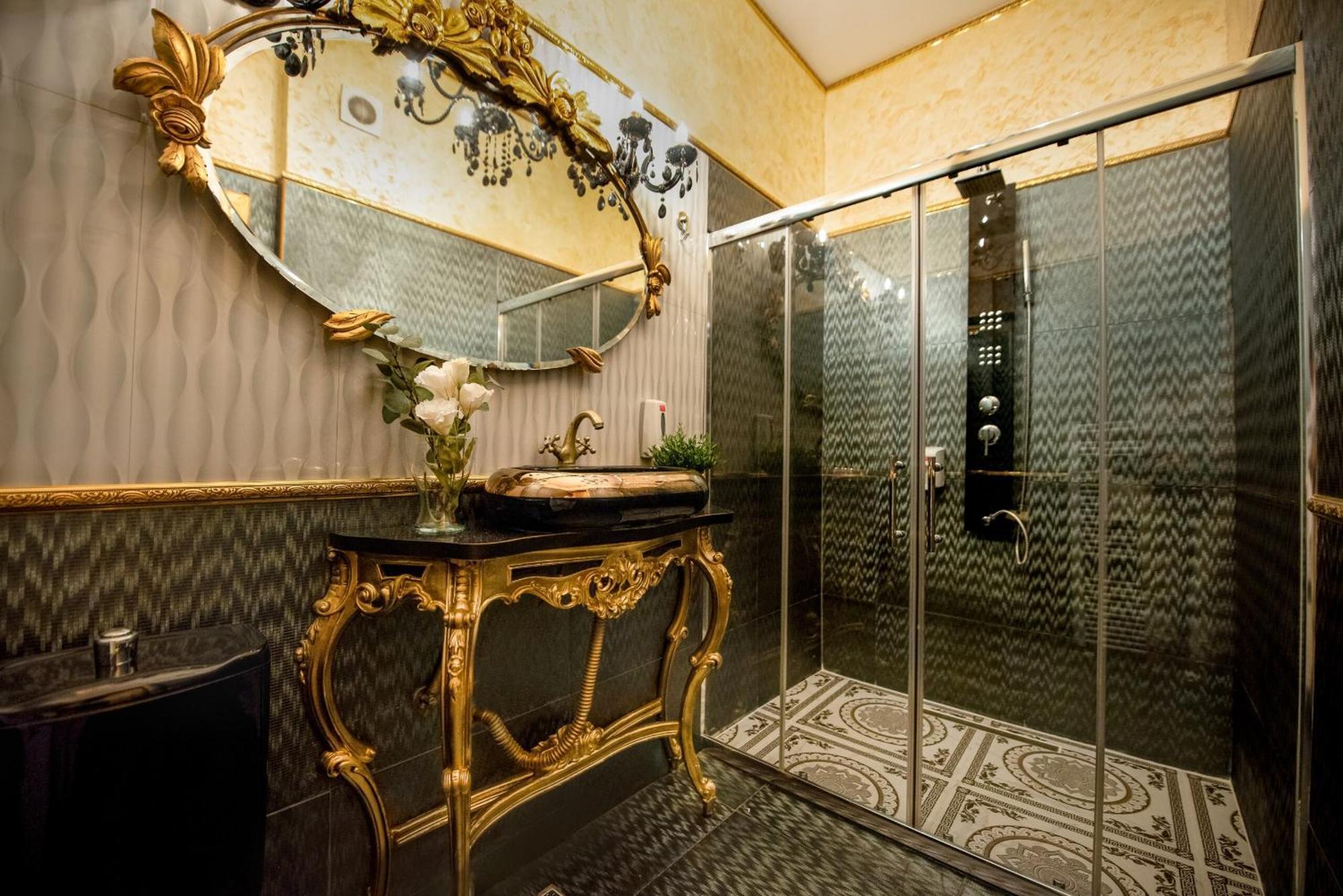 Centrally Located 2Br Apartment With Balcony & Unique Design Bucarest Esterno foto
